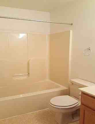 38 S Franklin St #1 - Photo 6 of 10