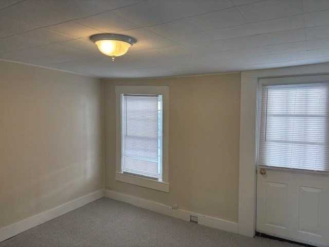 12 Ayer Rd Apt 2 #2 - Photo 7 of 10