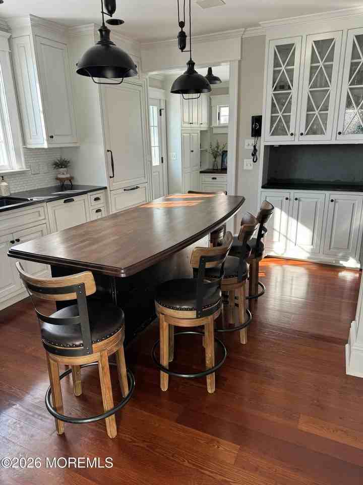 333 Woodland Ave - Photo 4 of 44