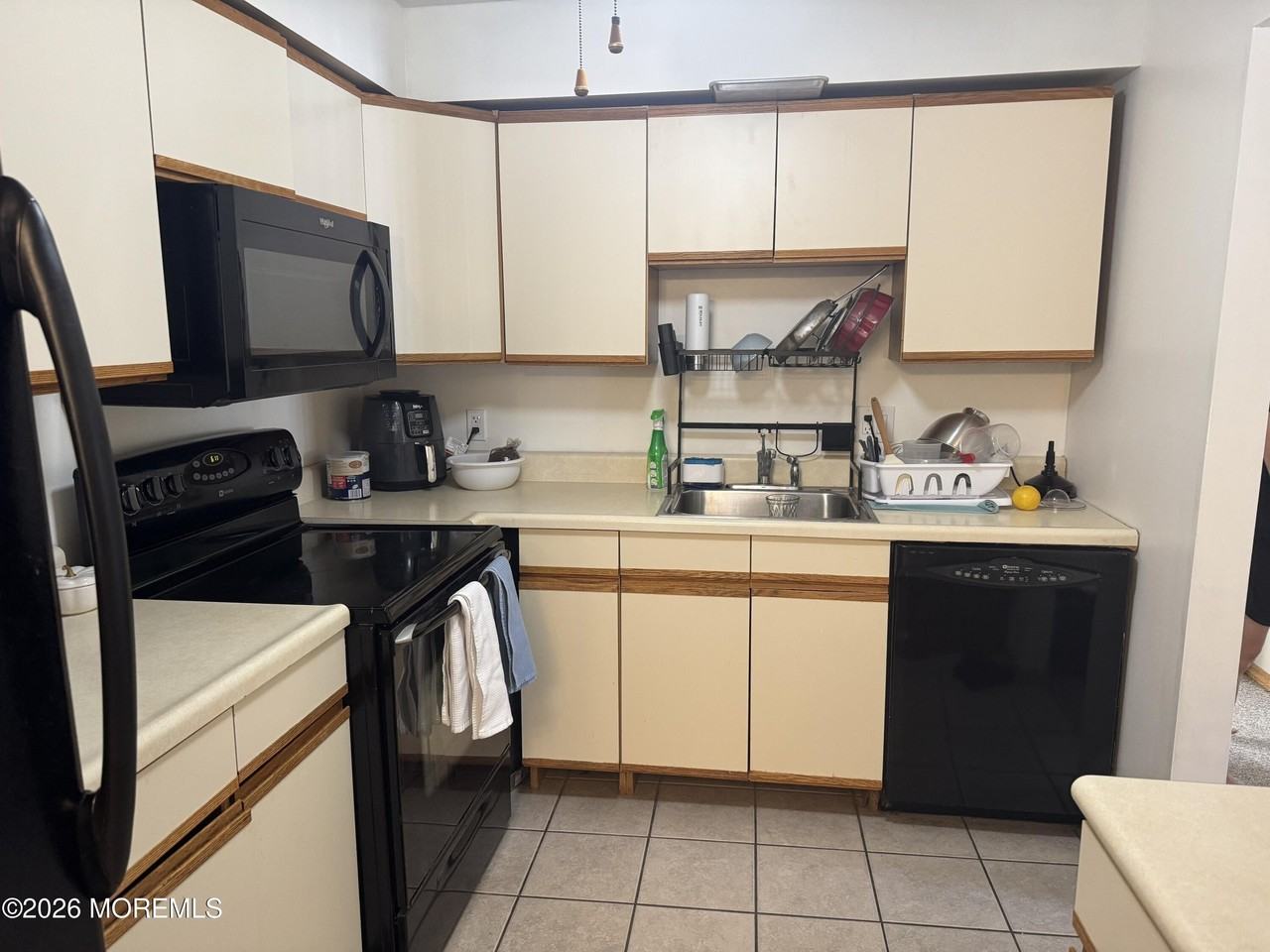 6 Northrup Dr Unit 215 #215 - Photo 4 of 8