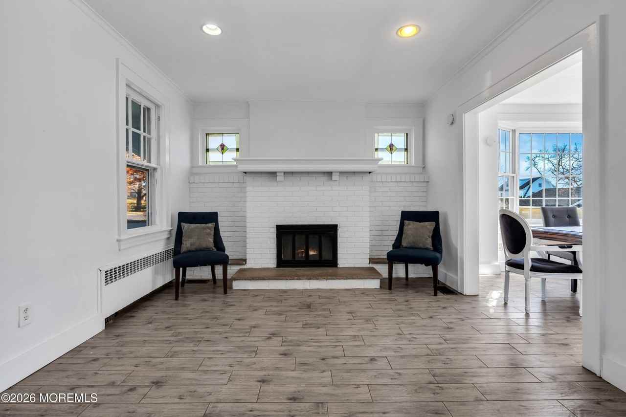 3 Royal Pl - Photo 4 of 23