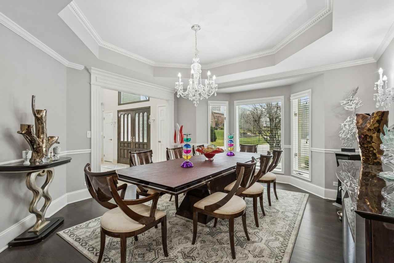 9200 Falling Waters Dr W - Photo 7 of 30