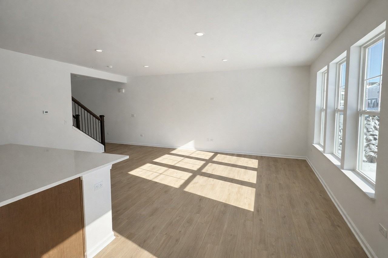 16517 W Golden Valley Ln - Photo 4 of 14