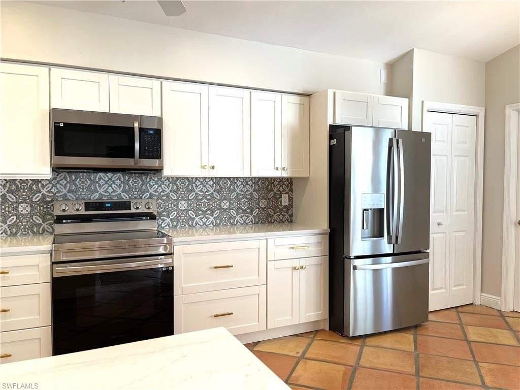 7719 Ahoy Ave - Photo 7 of 37