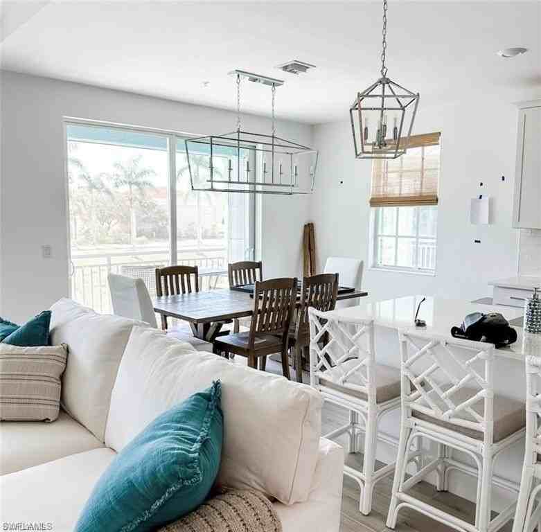 26310 Coco Cay Cir - Photo 4 of 20