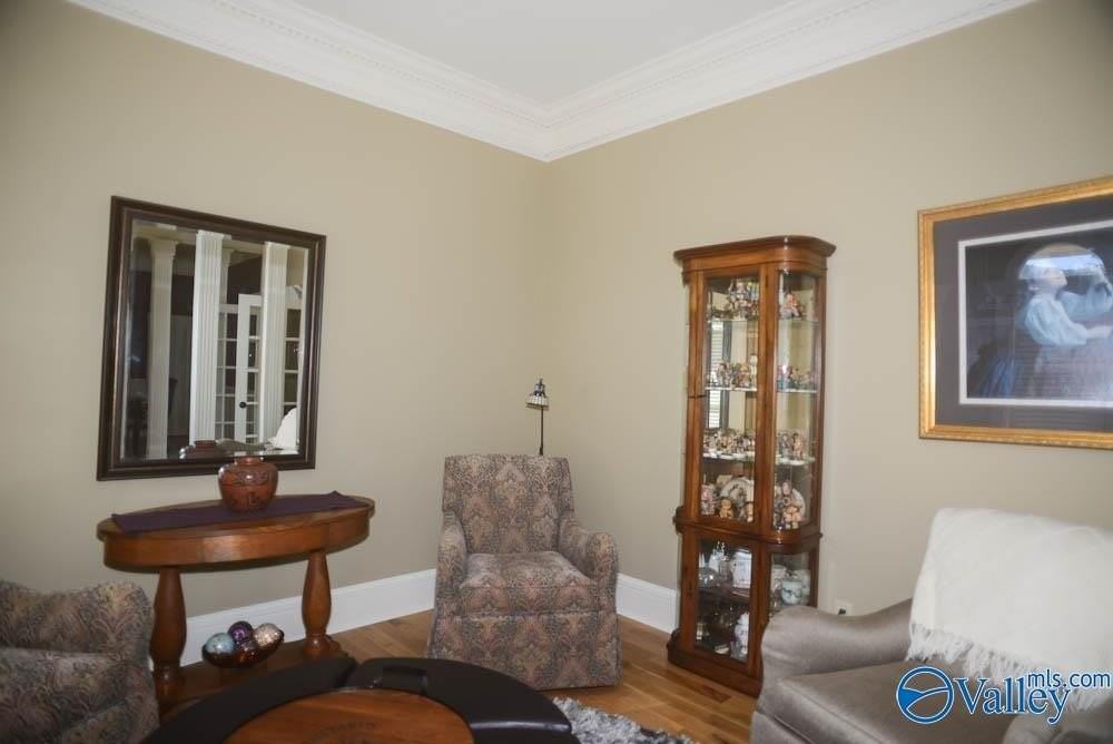 7304 Ferncliffe Dr Se - Photo 4 of 35