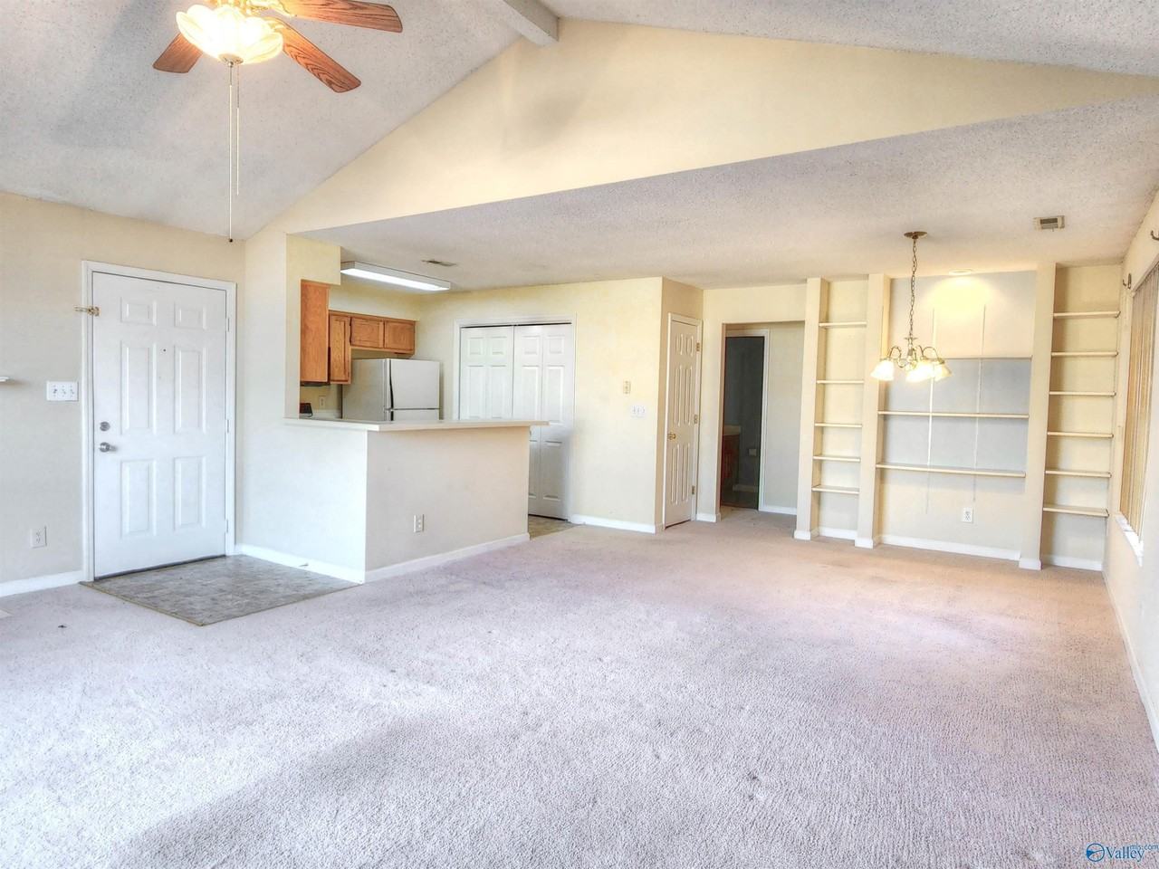 262 Waters Edge Ln Unit 262 #262 - Photo 3 of 13