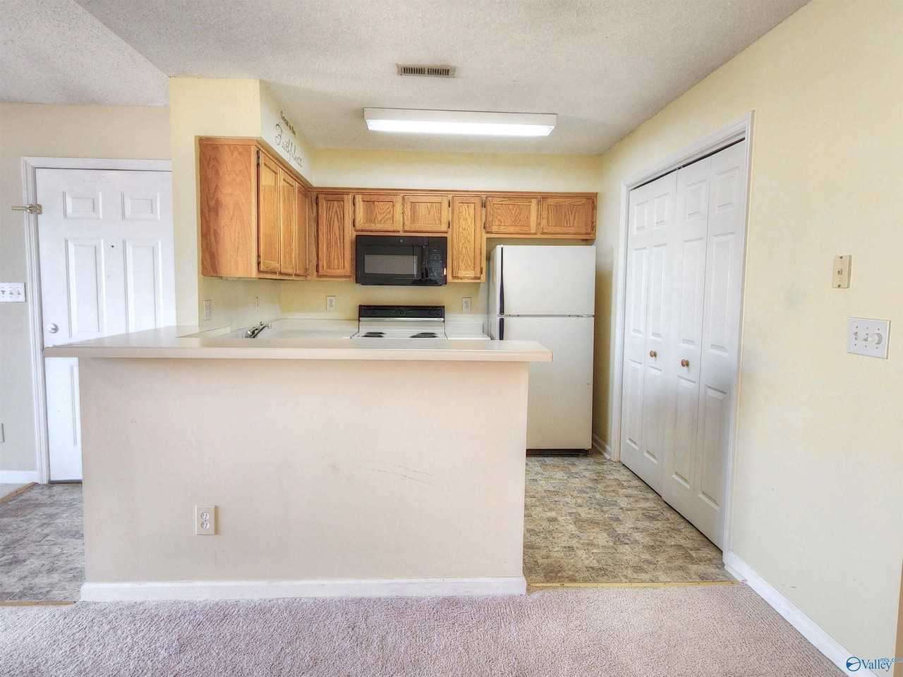 262 Waters Edge Ln Unit 262 #262 - Photo 5 of 13