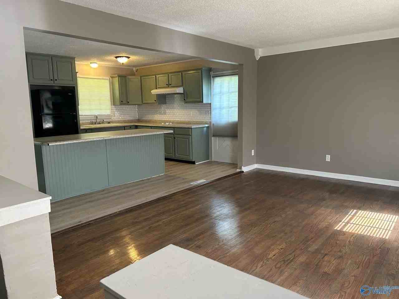 6020 Rickwood Dr Nw - Photo 3 of 17