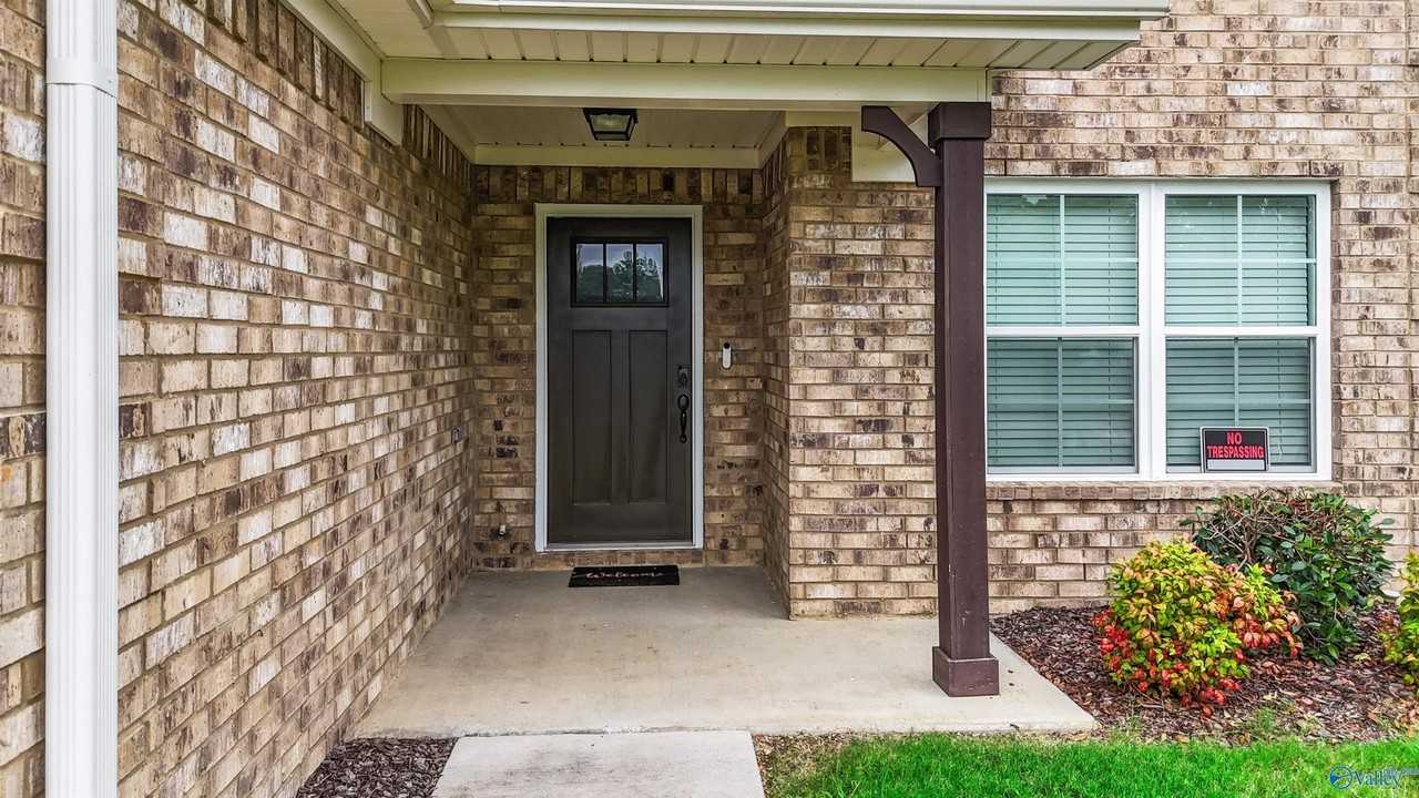 20117 Yarbrough Rd - Photo 3 of 41