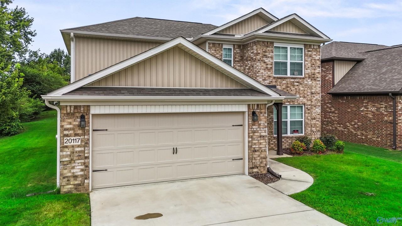 20117 Yarbrough Rd - Photo 4 of 41