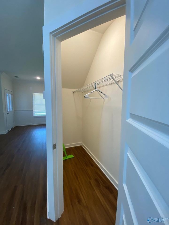 4214 Textile Ln Sw - Photo 6 of 30