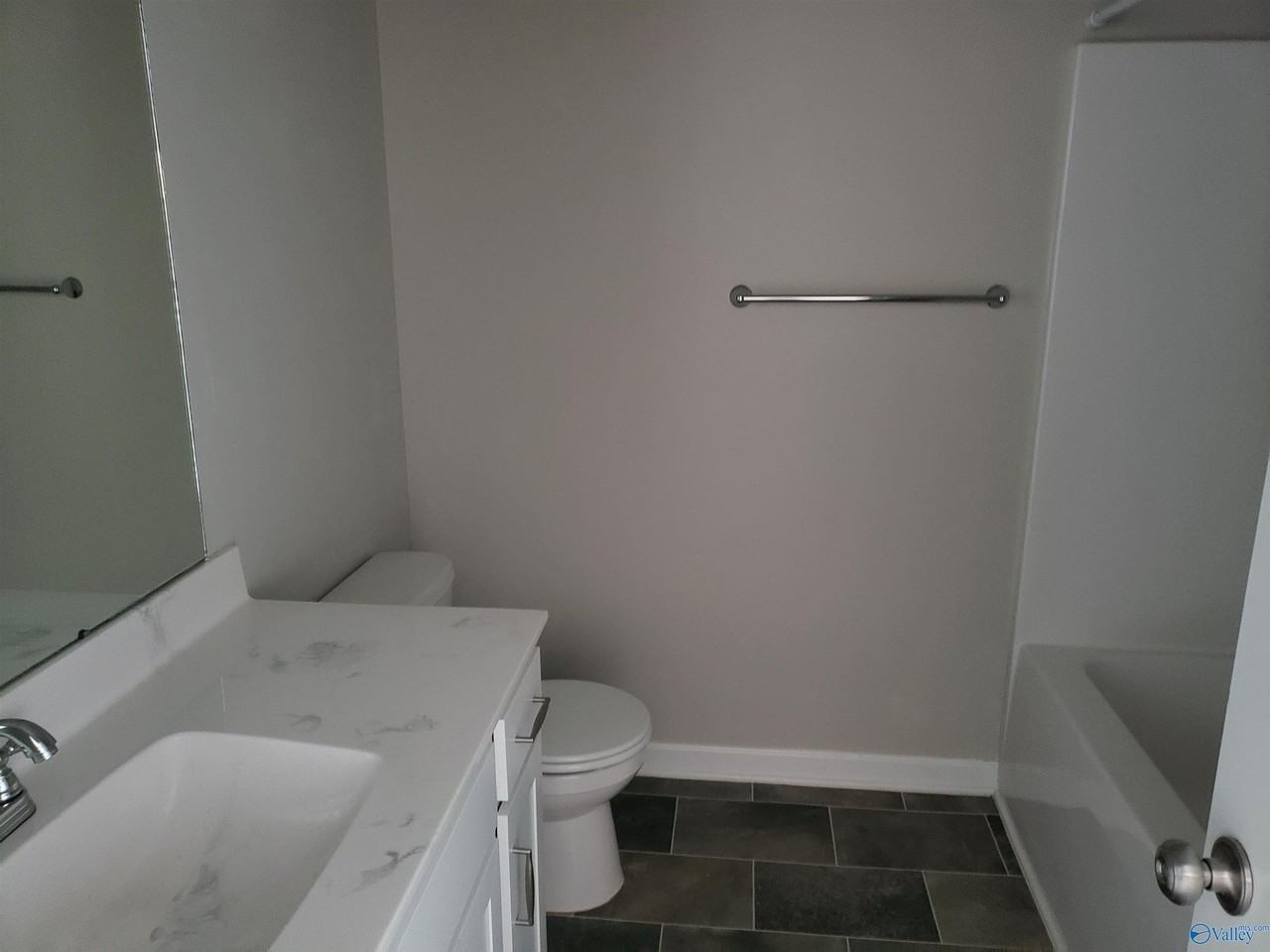 217 Hydra Cir - Photo 4 of 22