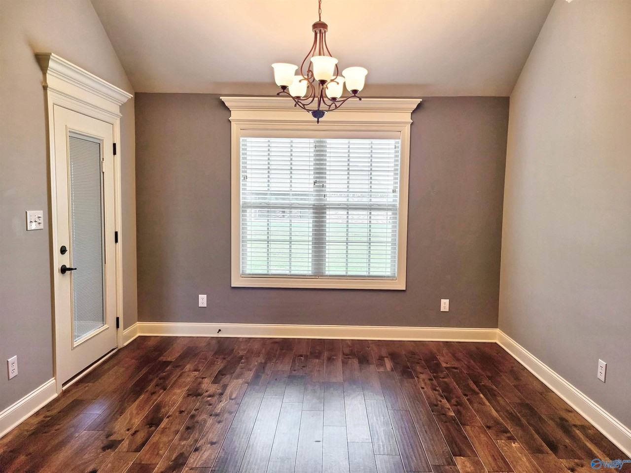 13735 Callaway Dr - Photo 5 of 23