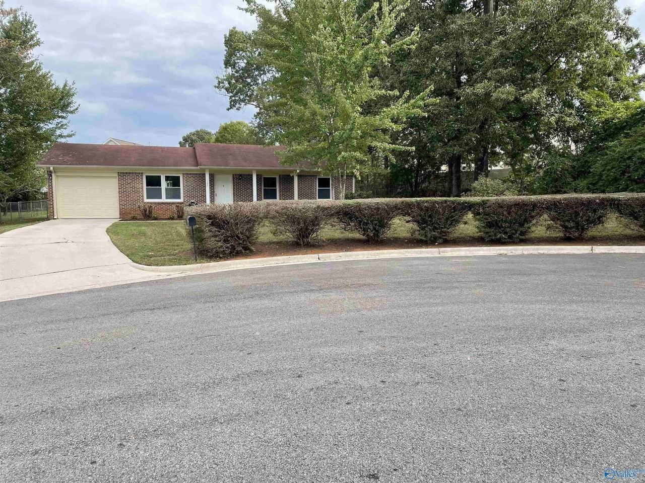 127 Liza Ln - Photo 2 of 16