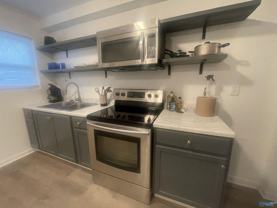 3905 Barclay Ave Sw Apt 1 #1 - Photo 1 of 1