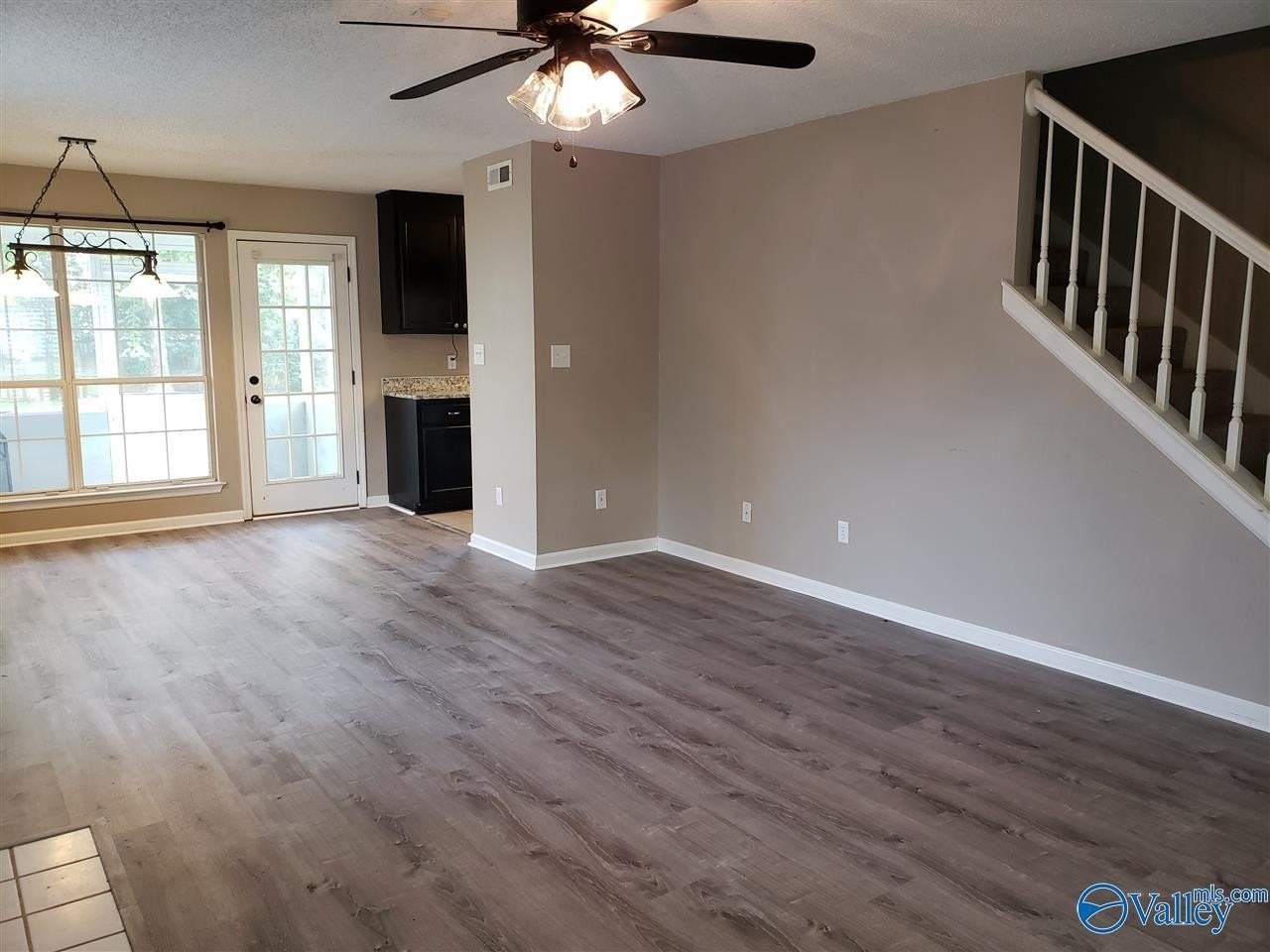 110 Brushcreek Dr Sw - Photo 3 of 13