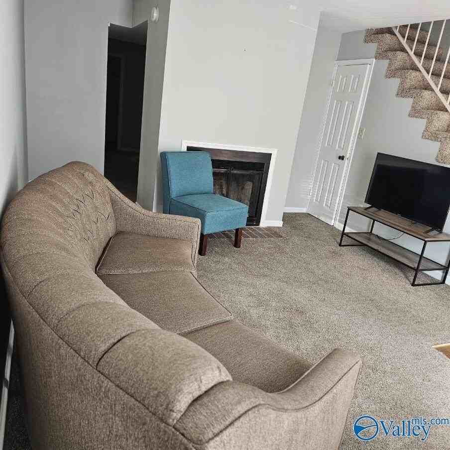 2006 Reaches Pl Sw Apt B #B - Photo 5 of 17