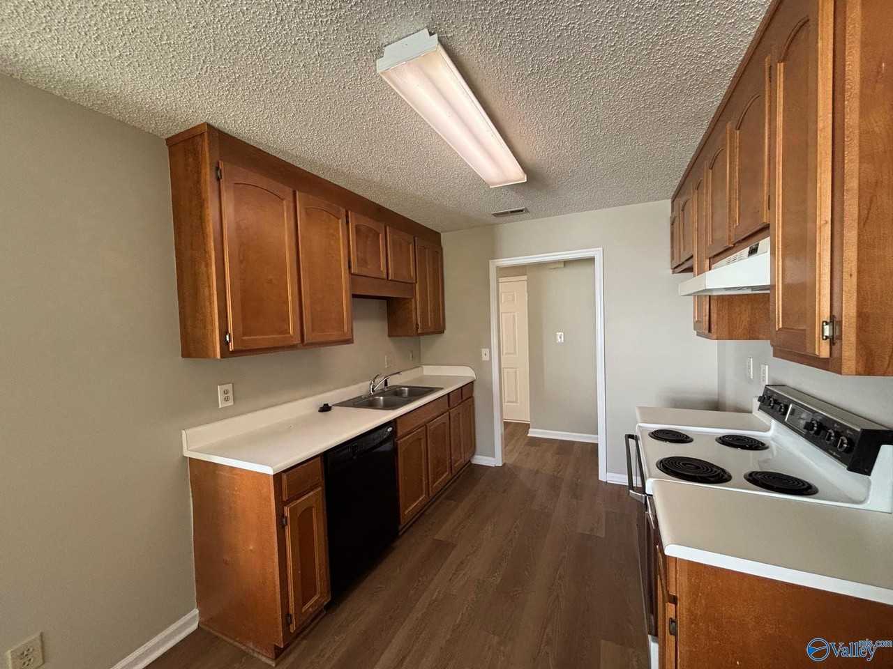 2536 Clovis Rd Sw - Photo 4 of 23