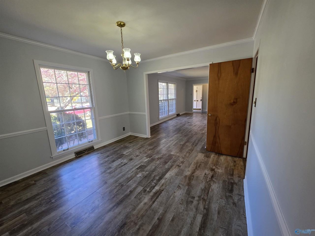 209 Winthrop Dr Sw - Photo 4 of 18