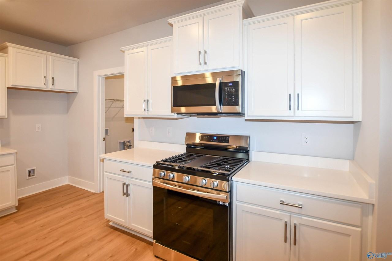 12617 Whitcombe Cir - Photo 6 of 21