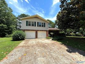 1925 Lynnbrook Dr Sw - Photo 1 of 1