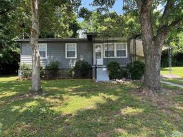 featured image of 11803 E Gateway Dr Se