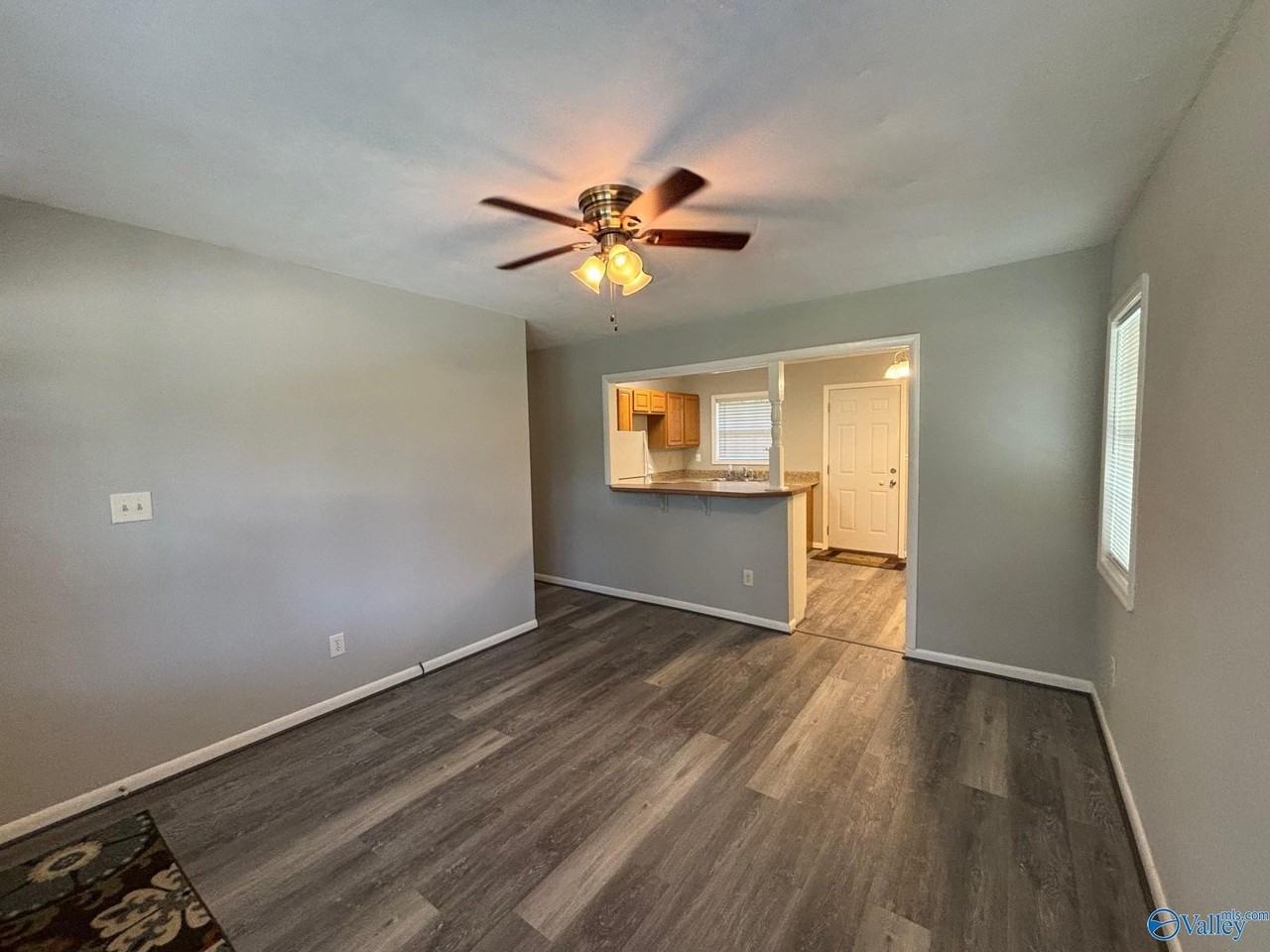 11803 E Gateway Dr Se - Photo 7 of 20