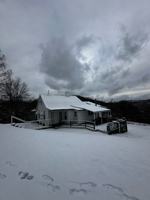 featured image of 223 Vinegar Hill Rd #1