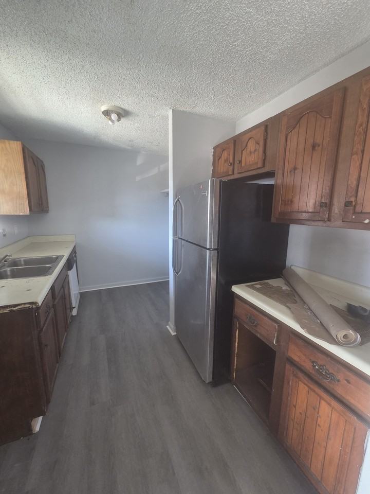 602 Berlin St #D - Photo 3 of 7