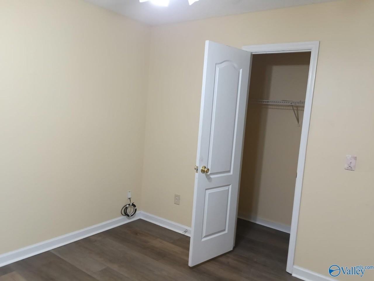 217 Falcon Ridge Dr - Photo 7 of 20