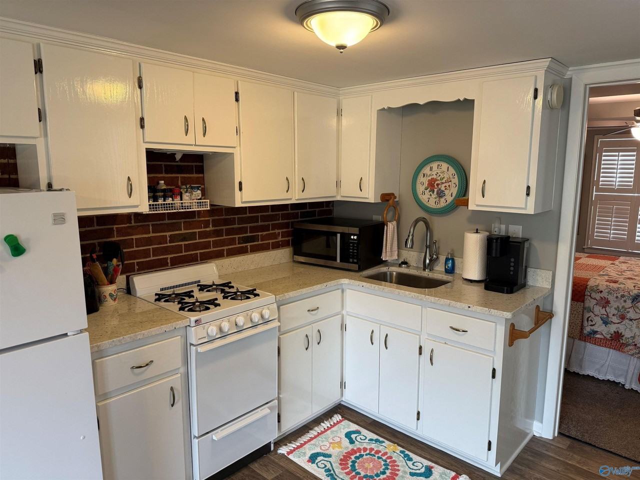 328 Coldwater Creek Rd #NA - Photo 4 of 8