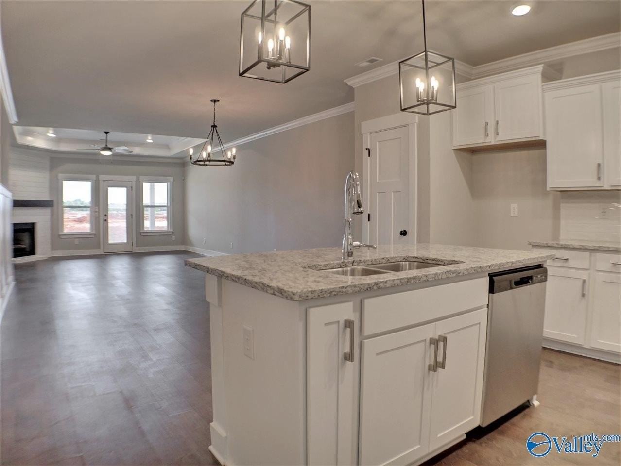 439 Ripple Lake Dr Sw - Photo 2 of 15