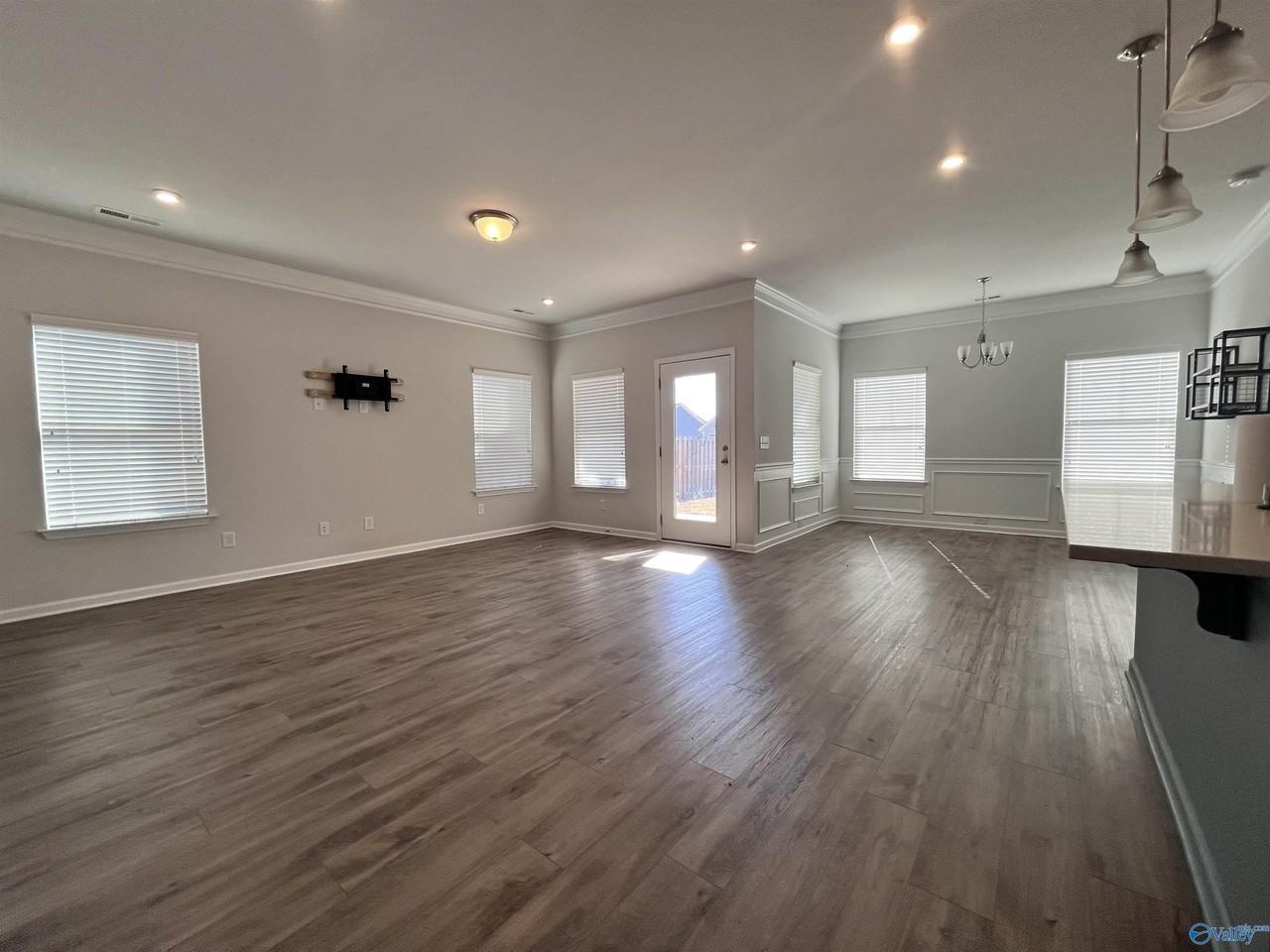 13041 Lantern Pointe Way Nw - Photo 4 of 21