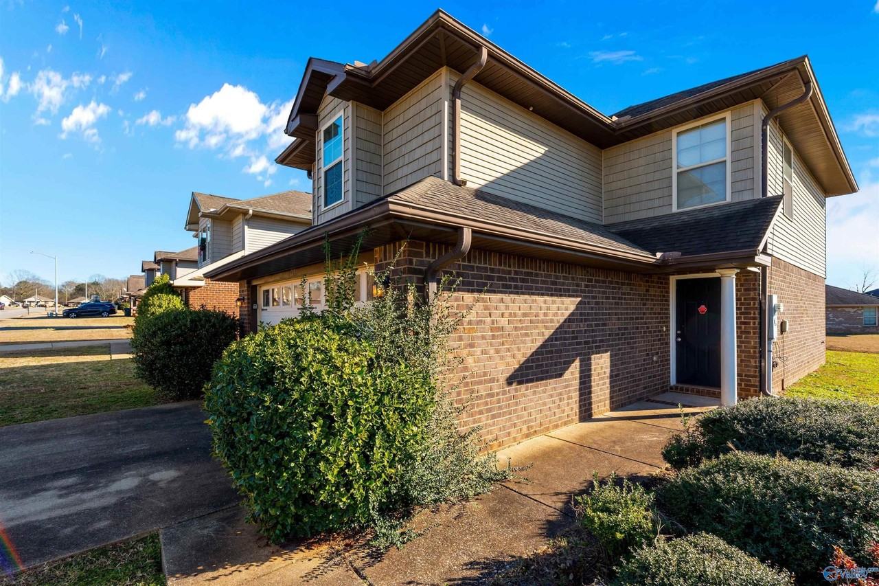 161 Fields Pond Dr - Photo 3 of 43