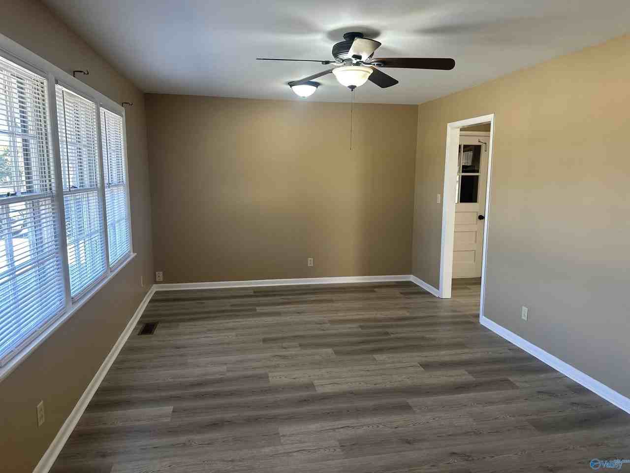 4109 Nelson Dr Nw - Photo 3 of 15