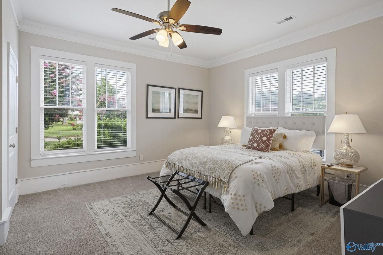 4286 Sullivan St - Photo 3 of 26