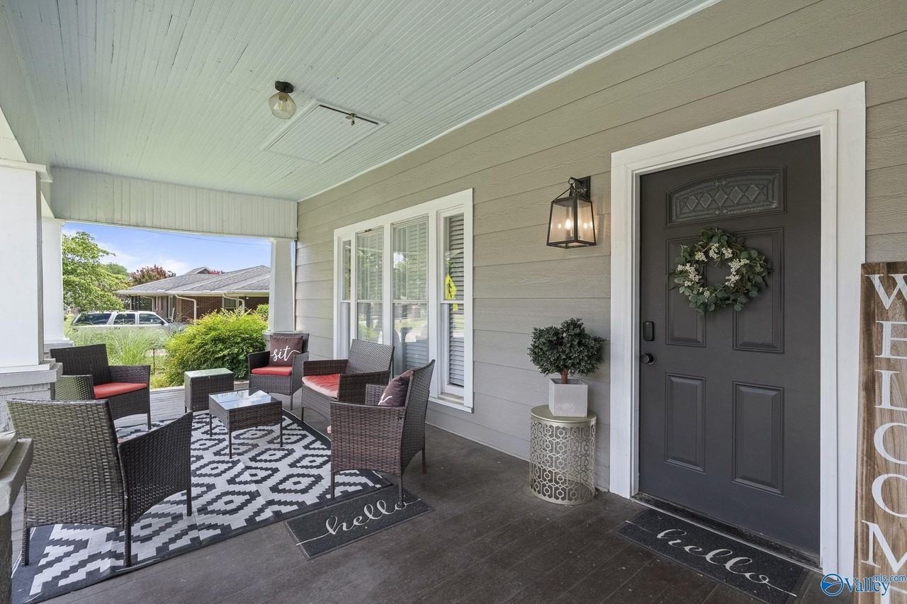 4286 Sullivan St - Photo 5 of 26