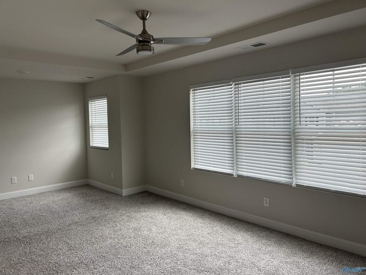 4218 Textile Ln Sw - Photo 2 of 5