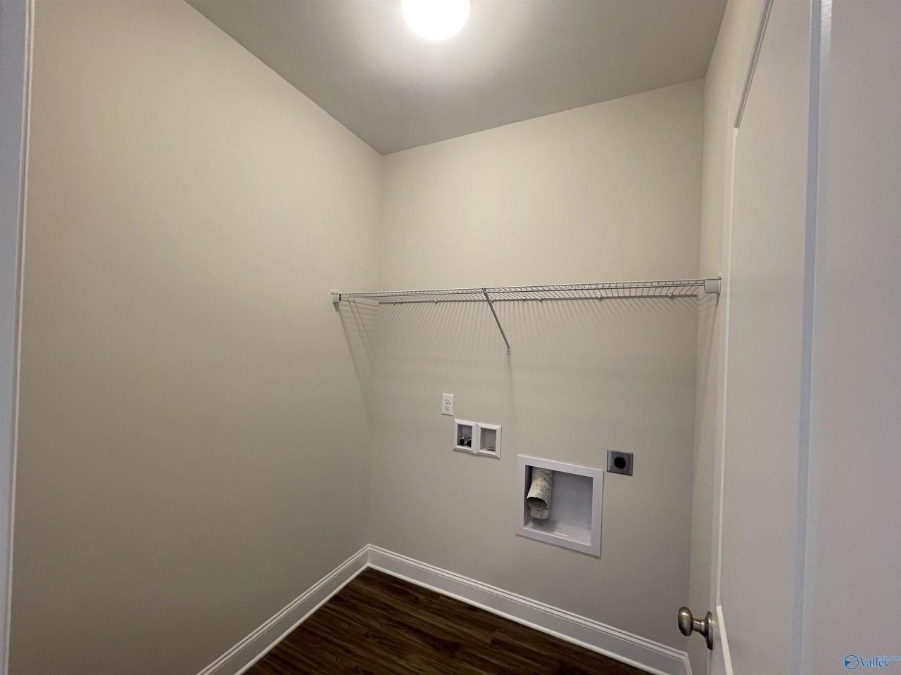 16515 Demi Dr - Photo 7 of 19