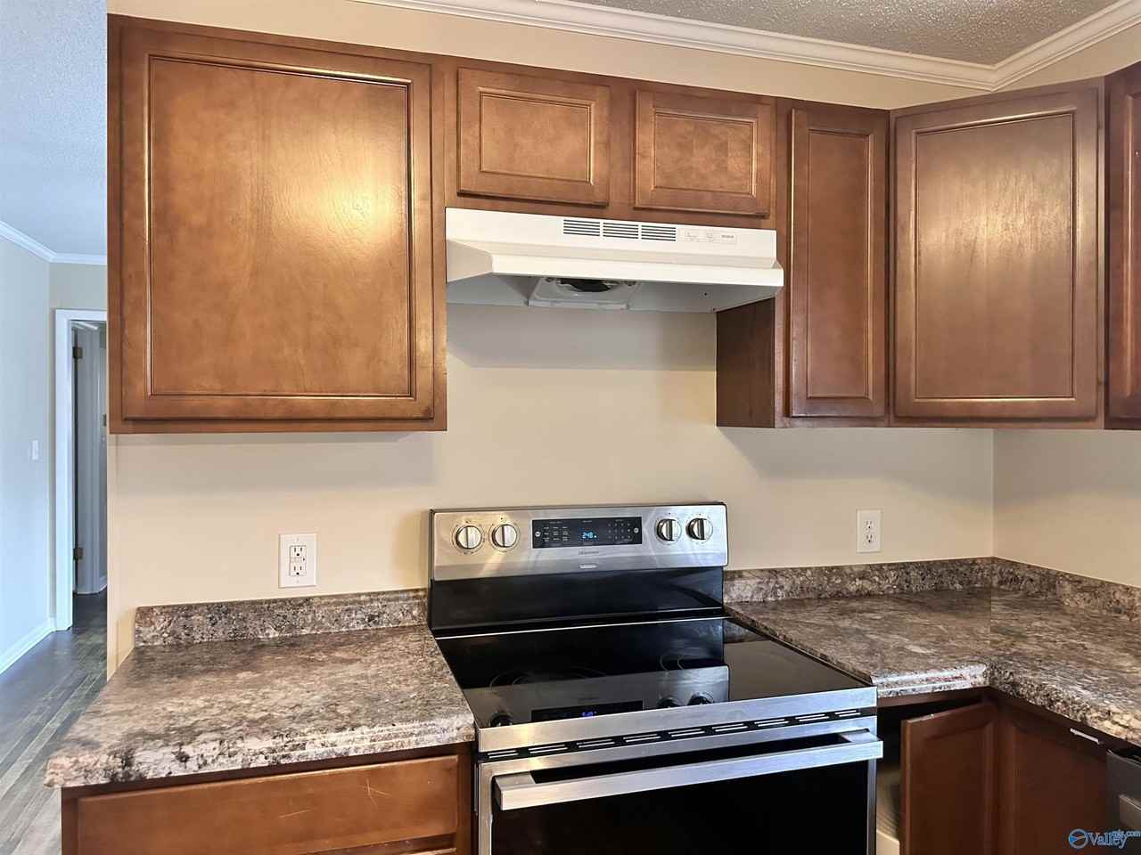 326 Drake Ave Sw - Photo 5 of 18