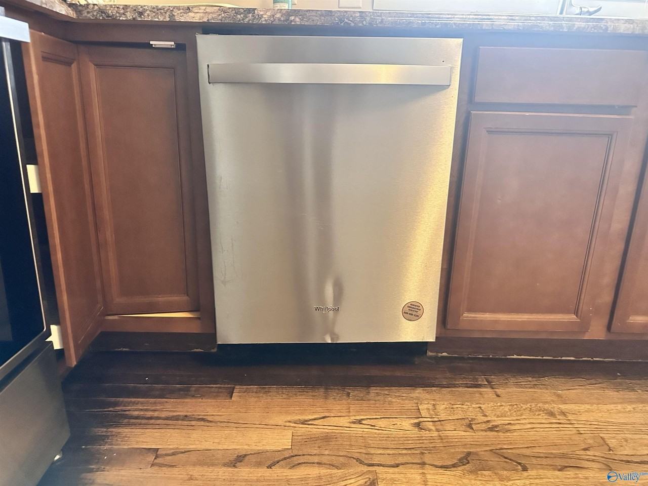 326 Drake Ave Sw - Photo 7 of 18