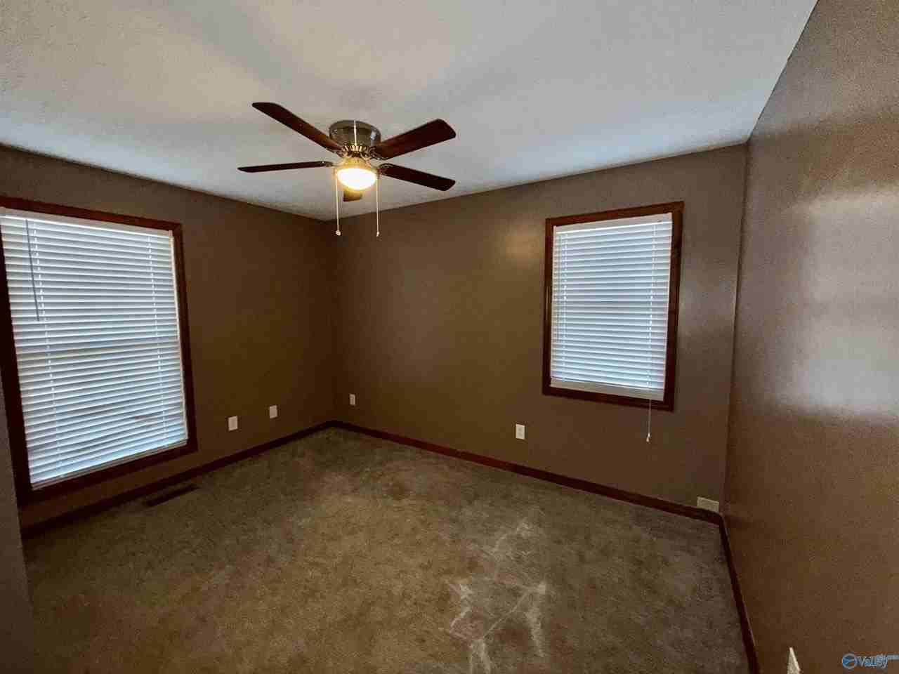 412 Pearl St Sw - Photo 6 of 10