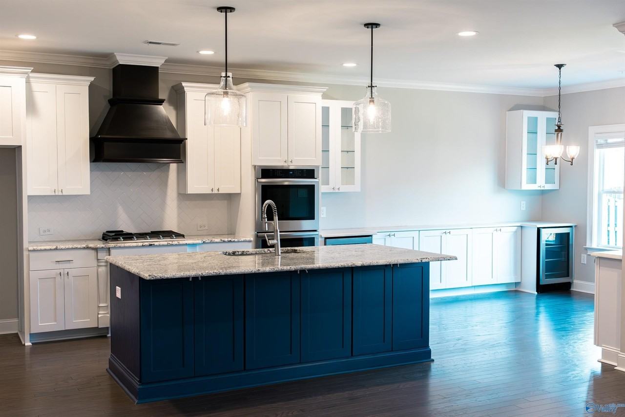 102 Willow Lake Cir Sw - Photo 7 of 20