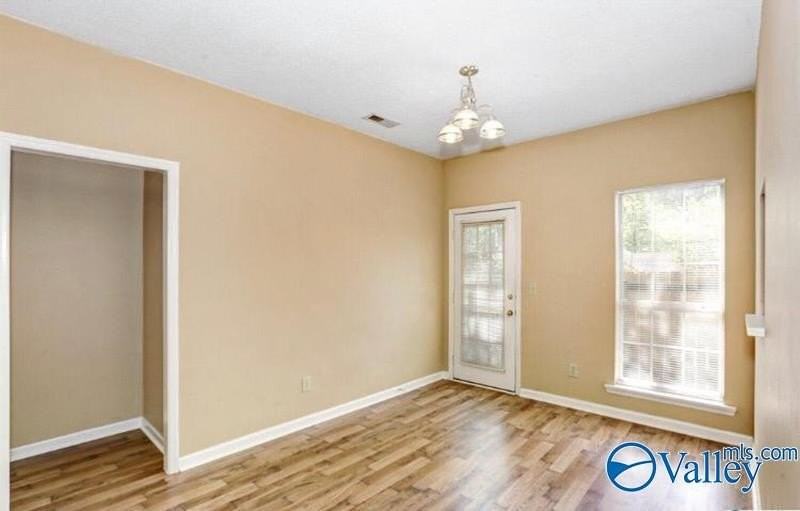 111 Bentworth Ln - Photo 7 of 31