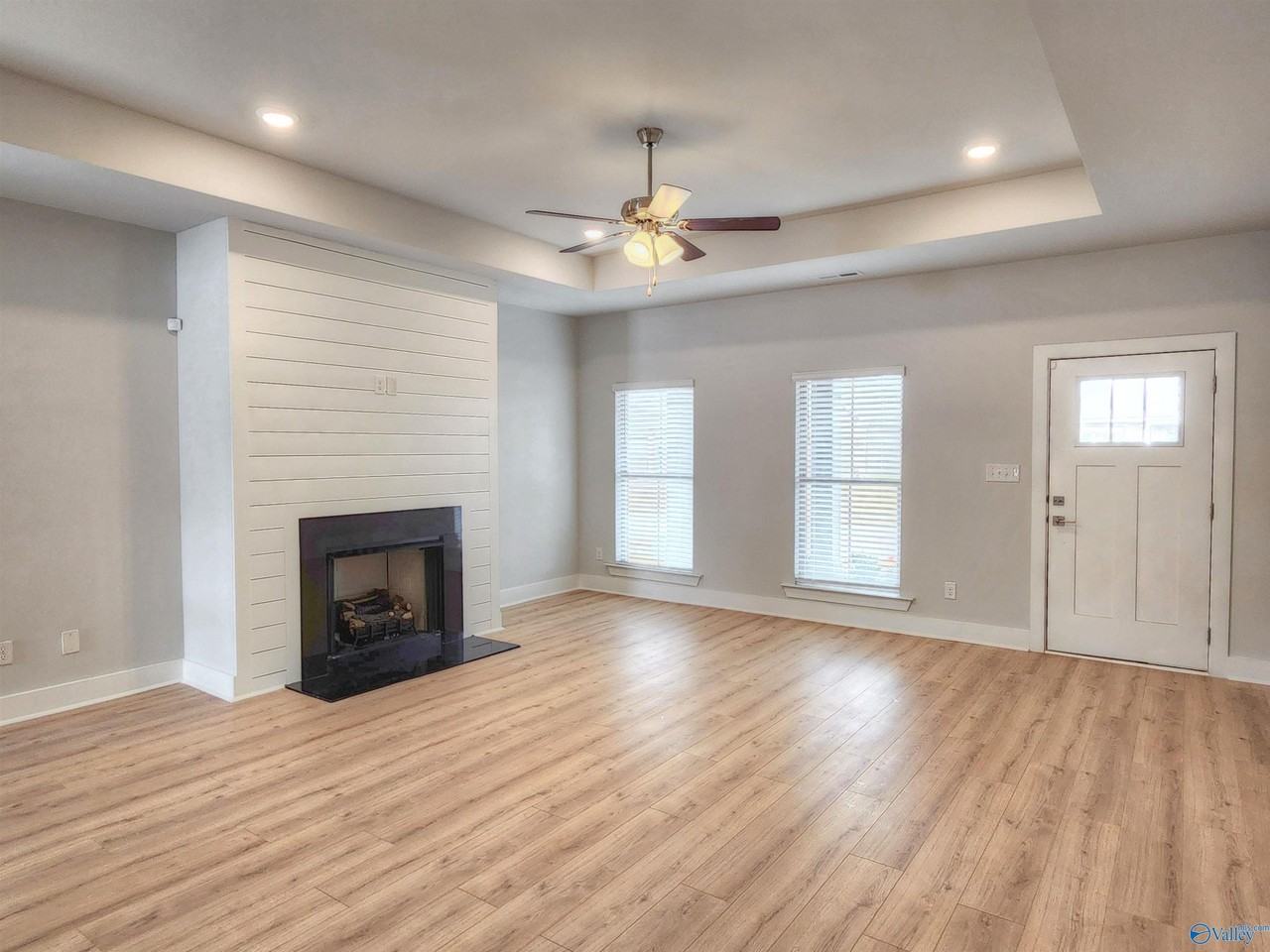 102 Mississippi St - Photo 4 of 18