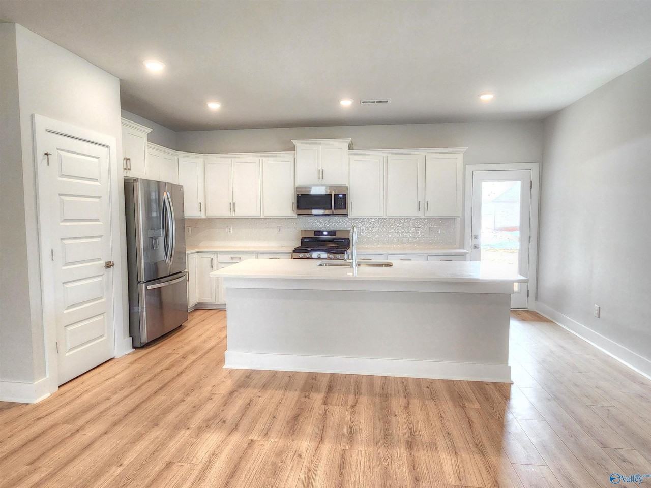 102 Mississippi St - Photo 6 of 18