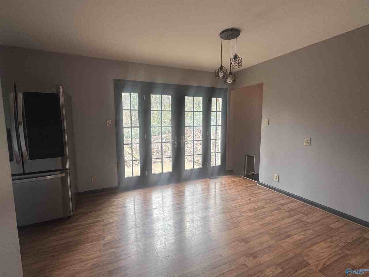 9527 Hemlock Dr Se - Photo 3 of 48