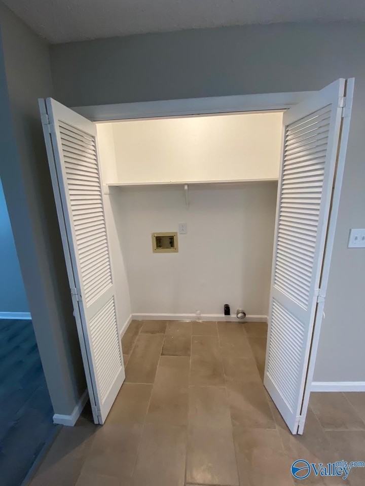 2432 Ells Rd Sw - Photo 6 of 22