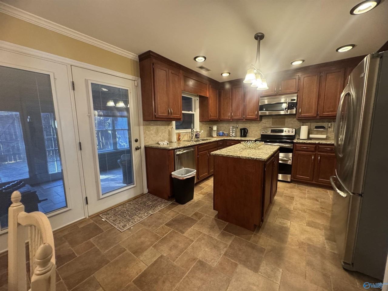 6928 Steeplechase Dr Nw - Photo 7 of 35